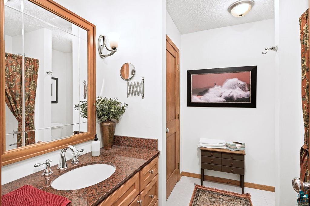 6786 Abbott Road Duluth, MN 55803 - Photo 29 of 46