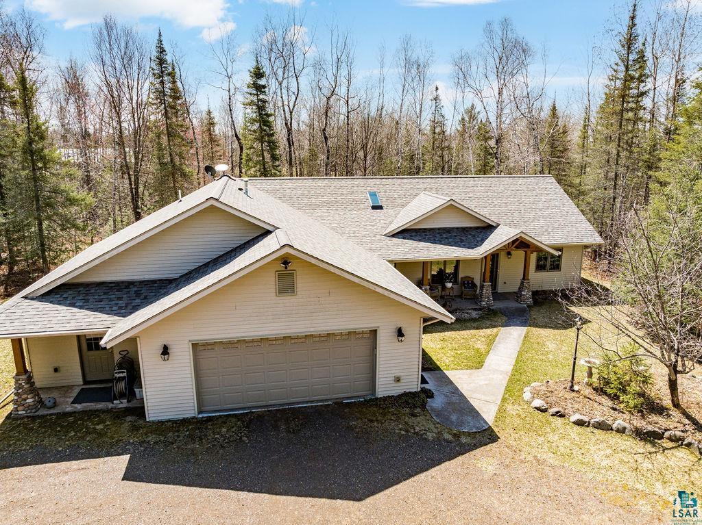 6786 Abbott Road Duluth, MN 55803 - Photo 4 of 46