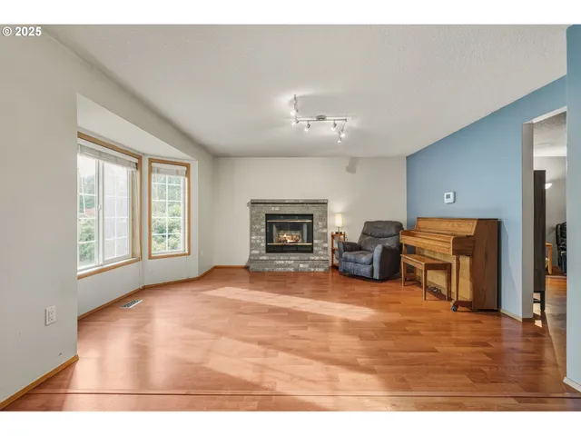 $460,000 | 13008 Northeast 93rd Street, Vancouver, WA 98682