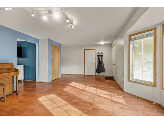 $460,000 | 13008 Northeast 93rd Street, Vancouver, WA 98682