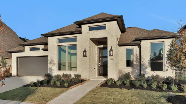 $599,900 | 10707 Avanti Drive, Richmond, TX 77469