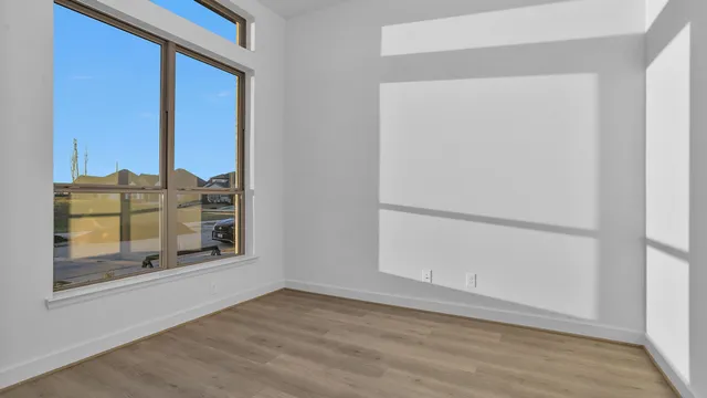 $599,900 | 10707 Avanti Drive, Richmond, TX 77469