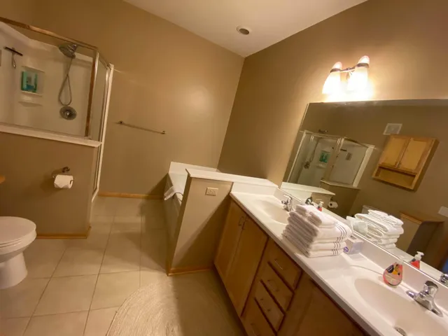 $2,500 | 3712 Wooddale Avenue South, Unit 8, St. Louis Park, MN 55416