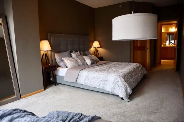 $2,500 | 3712 Wooddale Avenue South, Unit 8, St. Louis Park, MN 55416