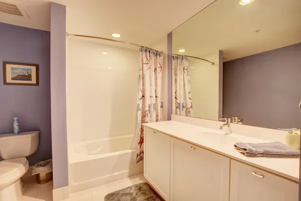 $4,250 | 225 Northeast 1st Street, Unit 306, Delray Beach, FL 33444