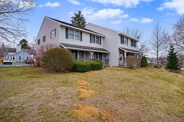 $375,000 | 650 Conger Street, Unit 4, South Haven, MI 49090