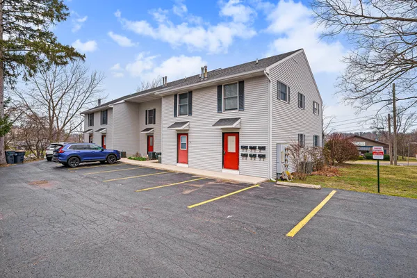 $375,000 | 650 Conger Street, Unit 4, South Haven, MI 49090