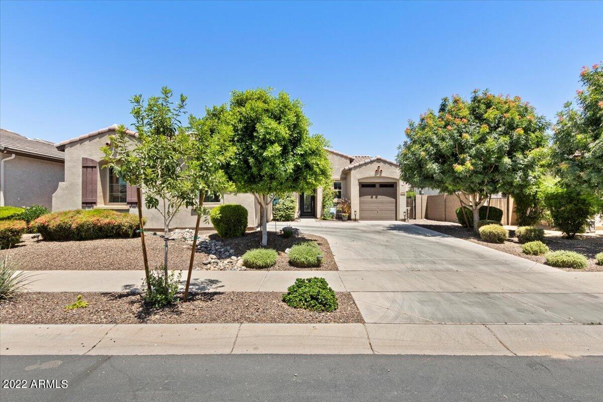 19692 Walnut Road Queen Creek, AZ 85142 - Photo 1 of 26 01-Front of Home