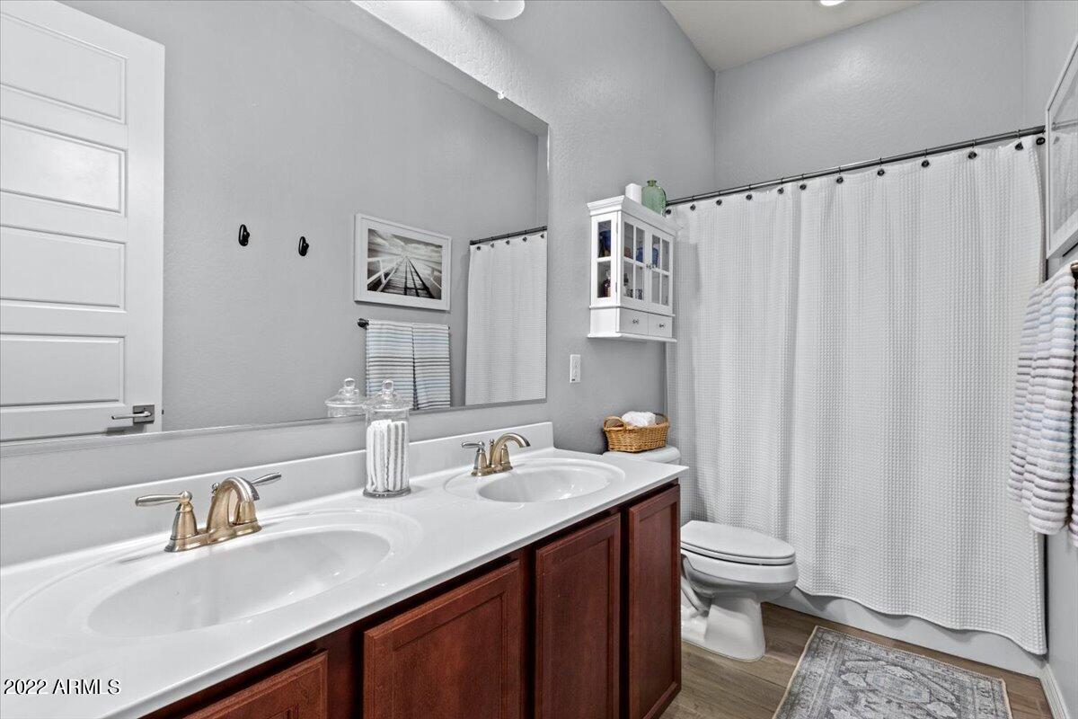 19692 Walnut Road Queen Creek, AZ 85142 - Photo 18 of 26 18-Bathroom