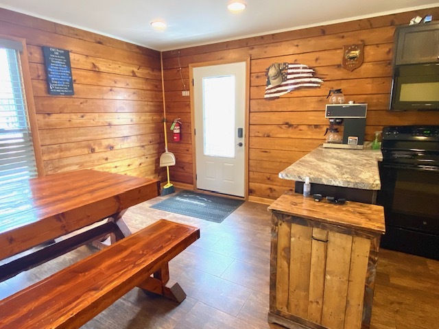 661 Reynoldswood Road Dixon, IL 61021 - Photo 14 of 21 a room with storage and utility