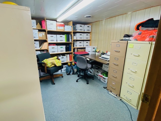 661 Reynoldswood Road Dixon, IL 61021 - Photo 20 of 21 a view of a workspace with furniture