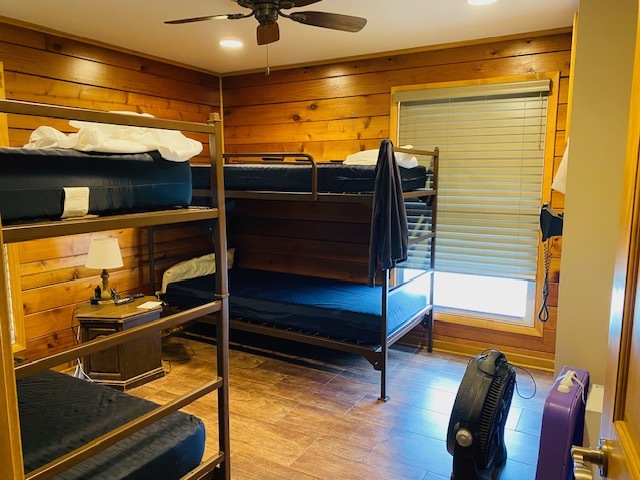 661 Reynoldswood Road Dixon, IL 61021 - Photo 7 of 21 a view of walk in closet