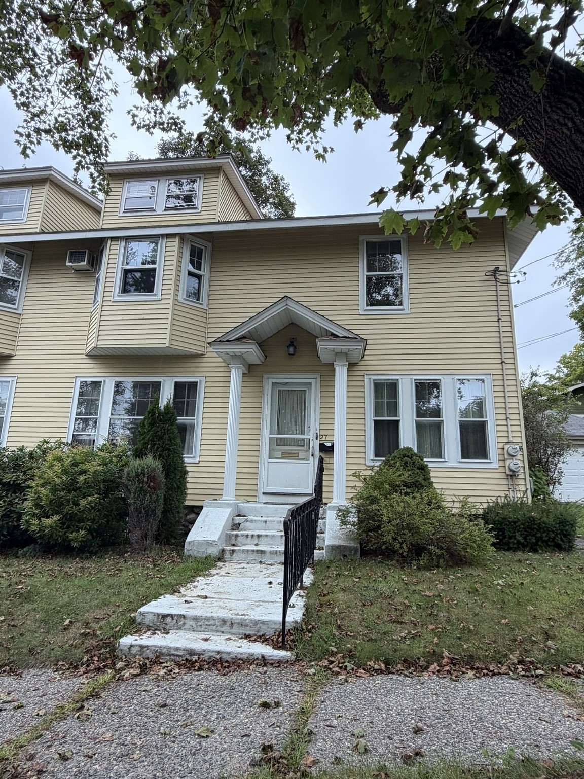 27 Pomona Road, Unit 27 Worcester, MA 01602 - Photo 1 of 4 Gallery Image 1