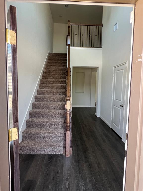 1821 Ferguson Lane McKinney, TX 75071 - Photo 4 of 26 a view of entryway