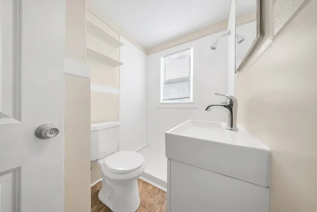 $2,200 | 25 5th Avenue, Unit 3, Quincy, MA 02169