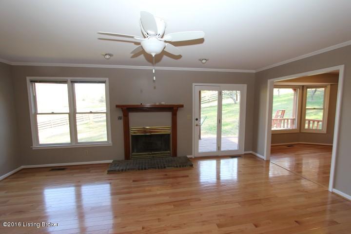 1052 Greenbriar Road Lawrenceburg, KY 40342 - Photo 25 of 67 Living Room (2)