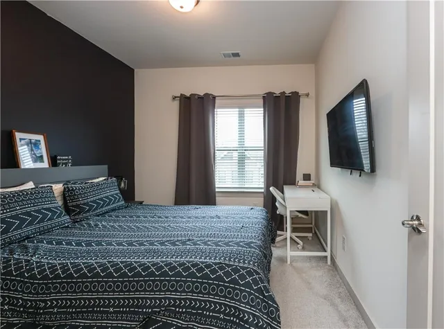 $600,000 | 810 Kenway Avenue, Alpharetta, GA 30076