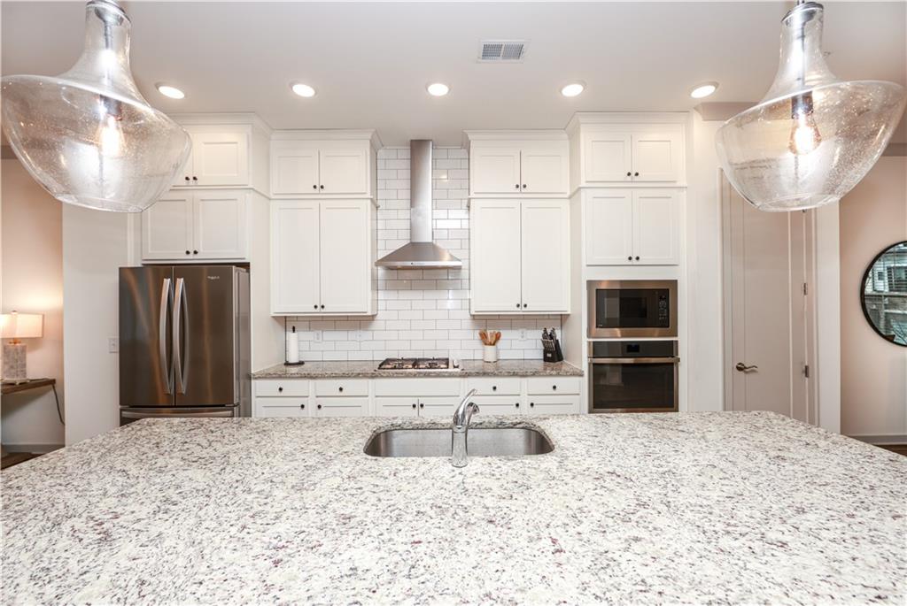 810 Kenway Avenue Alpharetta, GA 30076 - Photo 4 of 26