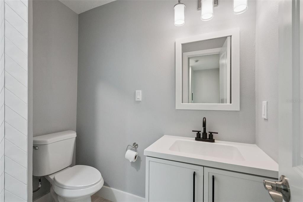 1500 Gay Road, Unit 18D Winter Park, FL 32789 - Photo 16 of 30