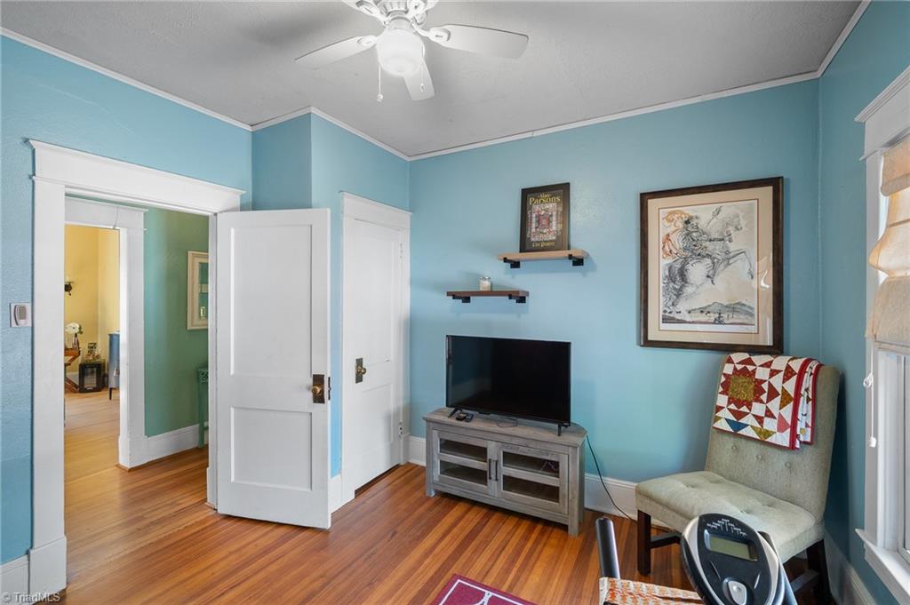 415 Otteray Avenue High Point, NC 27262 - Photo 28 of 39