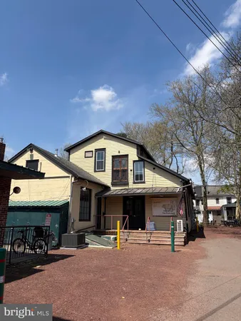 $4,000 | 8 A Coryell Street, Unit A, Lambertville, NJ 08530