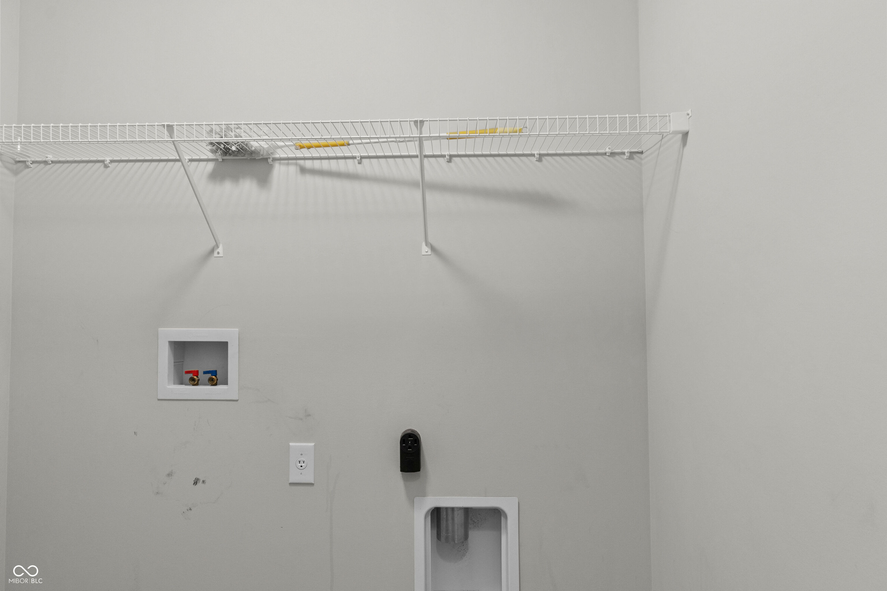 2916 Pointe Bay Road Indianapolis, IN 46229 - Photo 11 of 20