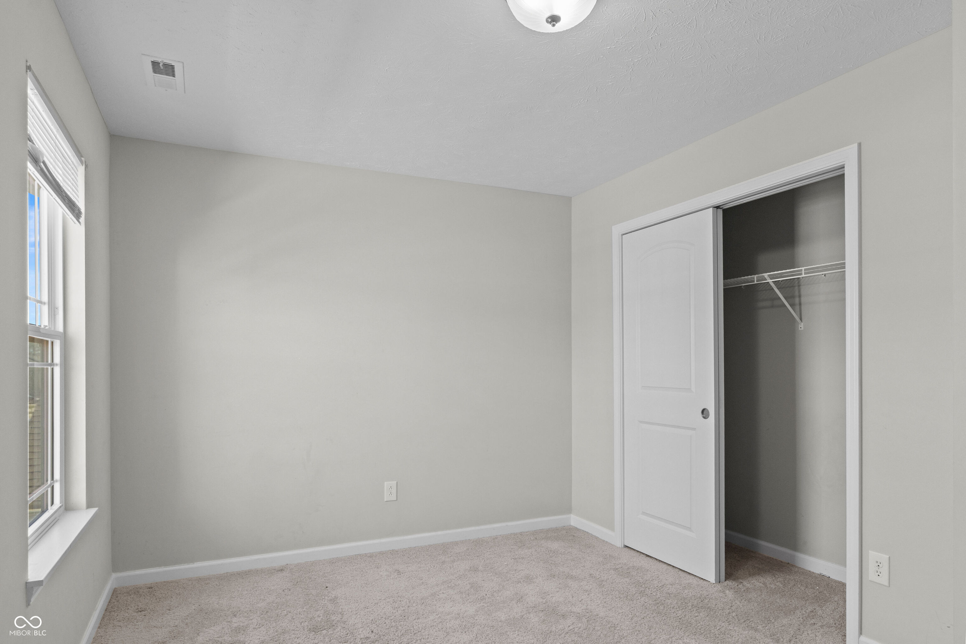 2916 Pointe Bay Road Indianapolis, IN 46229 - Photo 15 of 20