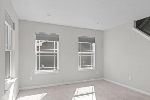 $270,000 | 2916 Pointe Bay Road, Indianapolis, IN 46229