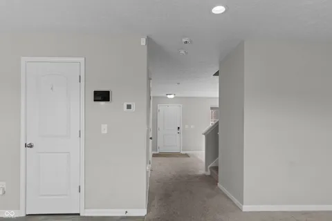 $270,000 | 2916 Pointe Bay Road, Indianapolis, IN 46229