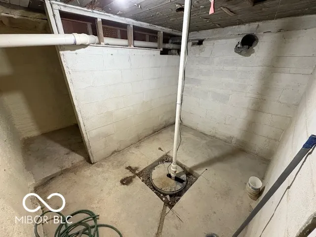 $249,500 | 330 East Church Street, Eaton, IN 47338