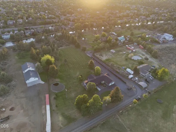 $1,299,900 | 63235 Anika Lane, Bend, OR 97701