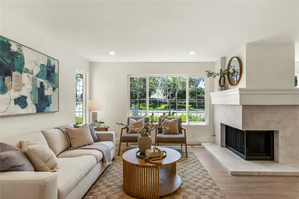 $898,000 | 106 Greenfield, Irvine, CA 92614