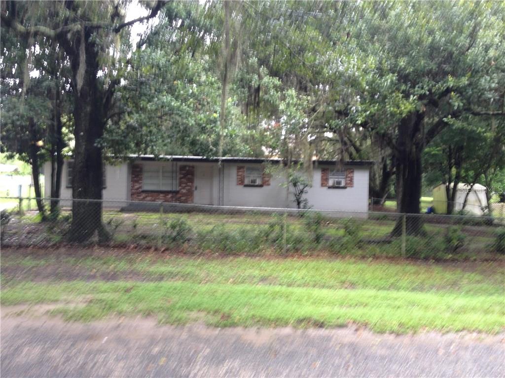 3005 Sam Hicks Road Plant City, FL 33567 - Photo 1 of 1 Gallery Image 1