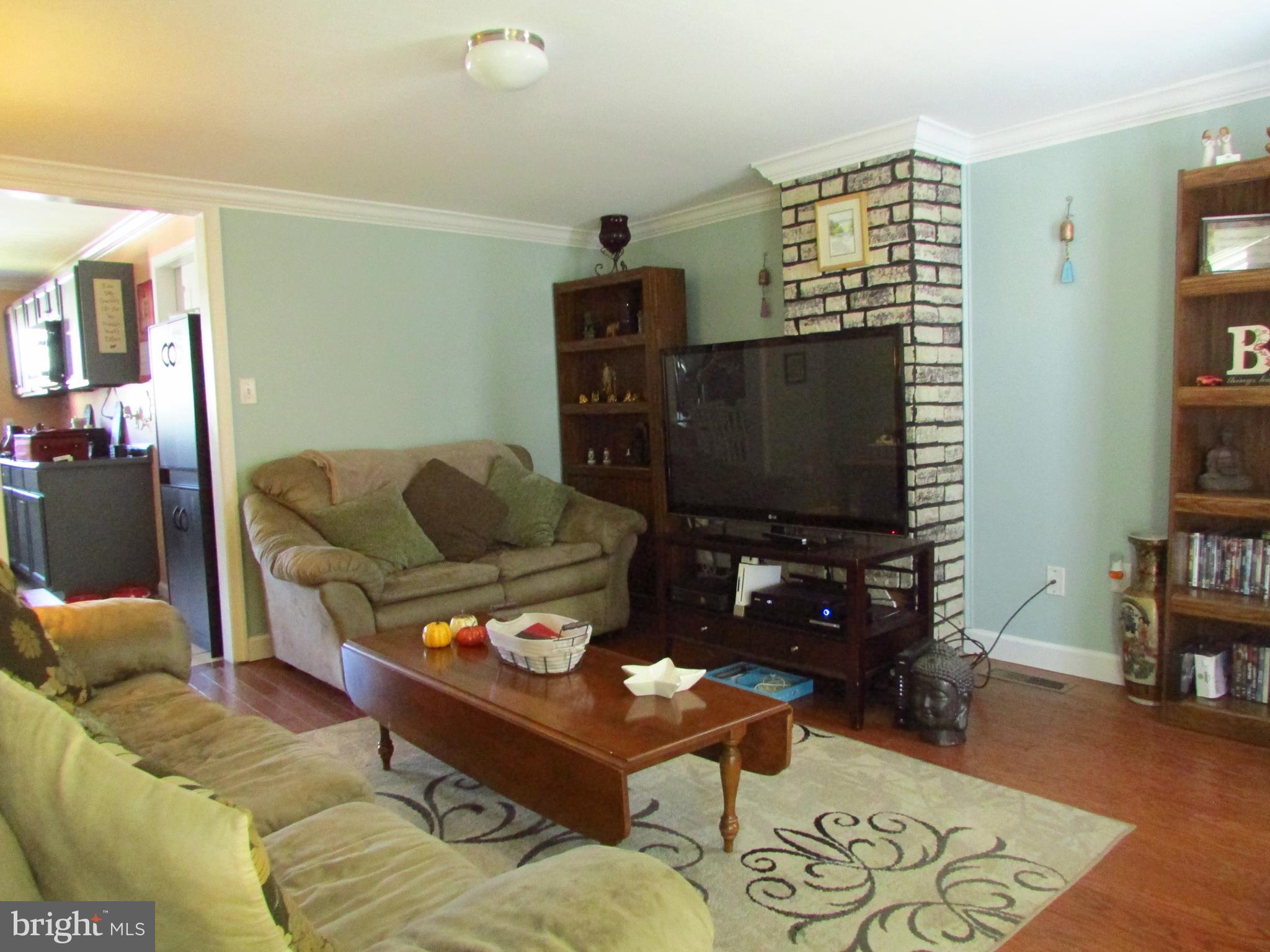308 Concord Road Seaford, DE 19973 - Photo 3 of 21 Welcoming living room