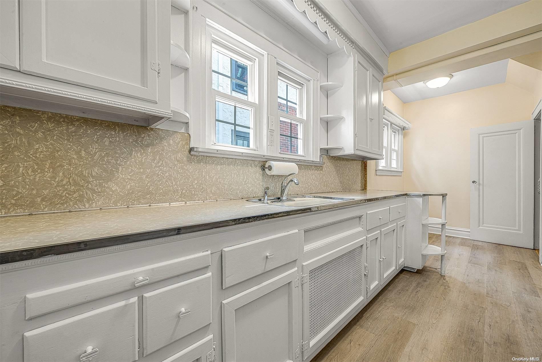 70-39 Juno Street Queens, NY 11375 - Photo 13 of 35