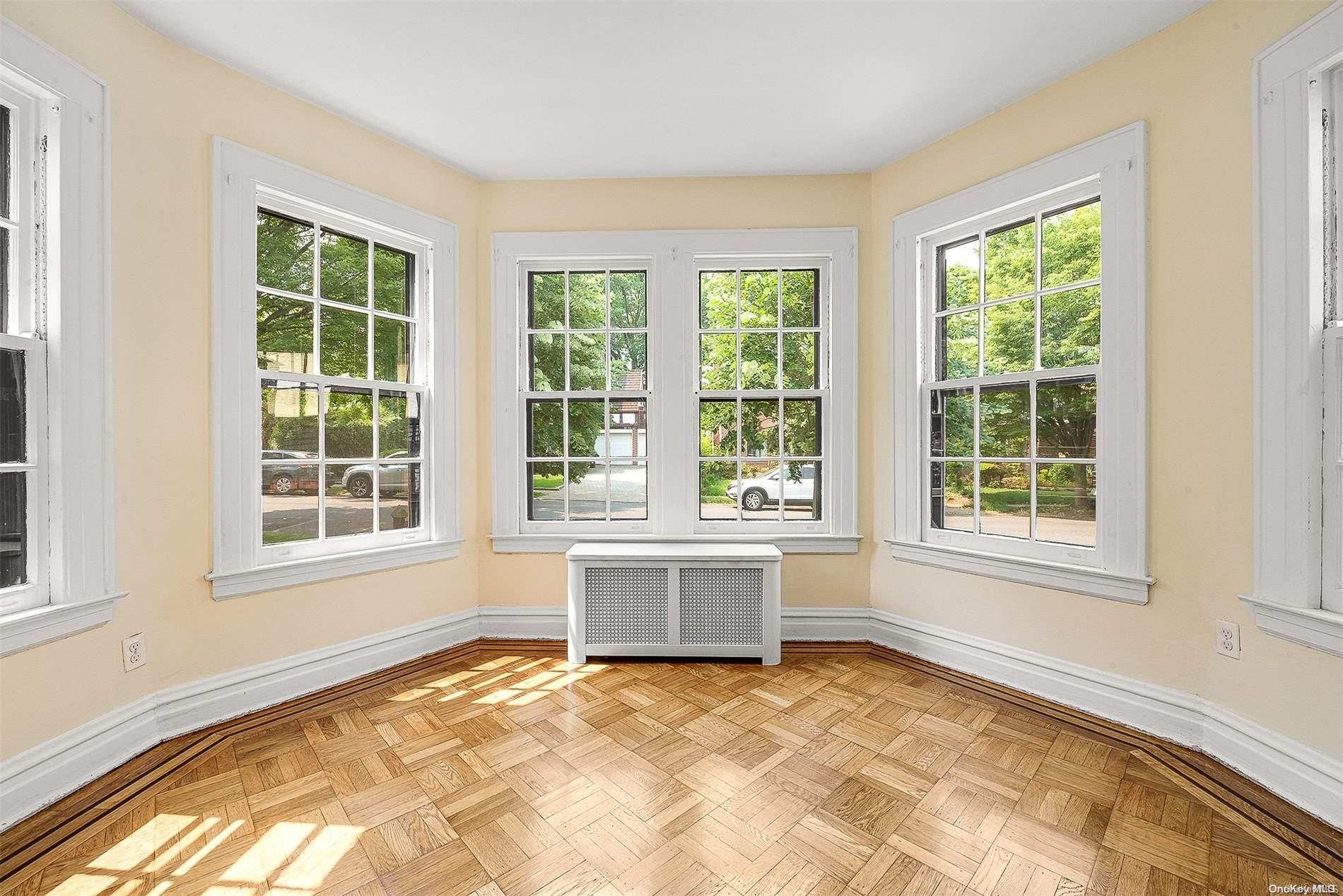 70-39 Juno Street Queens, NY 11375 - Photo 7 of 35