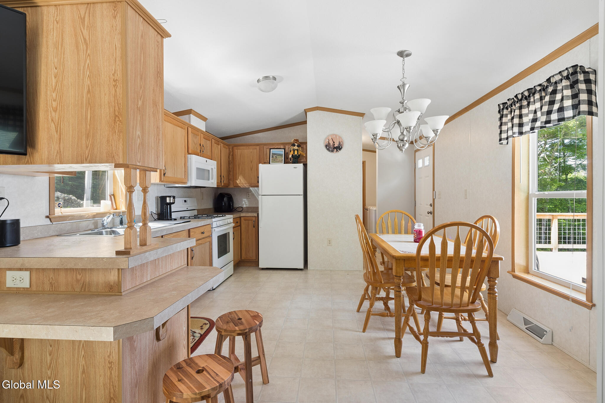 375 Becker Road Middleburgh, NY 12122 - Photo 4 of 10 FS_BA_070326_0042