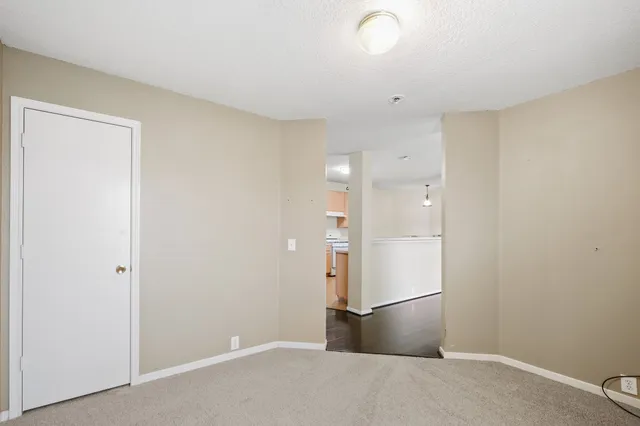 $2,100 | 17538 South Summit Canyon Drive, Houston, TX 77095