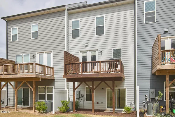 $499,000 | 1968 Fahey Drive, Apex, NC 27502