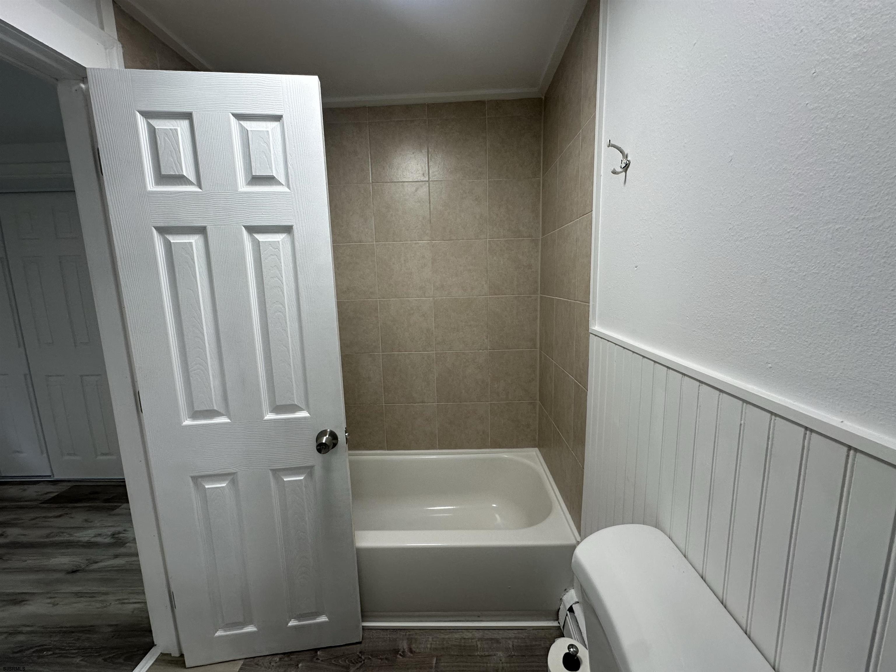 16 South Washington Avenue Margate City, NJ 08402 - Photo 11 of 14