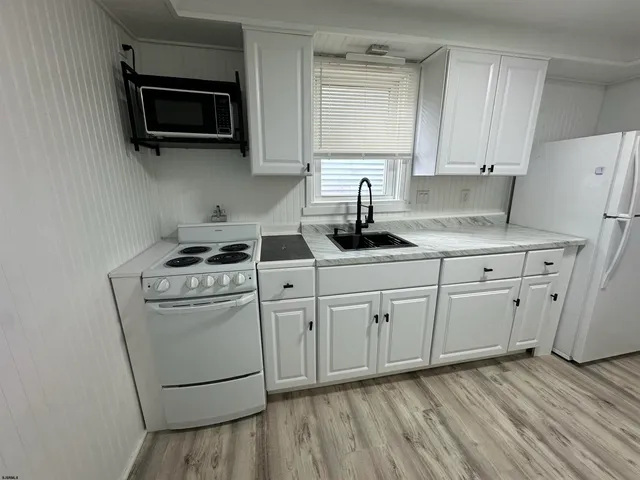 $1,800 | 16 South Washington Avenue, Margate City, NJ 08402