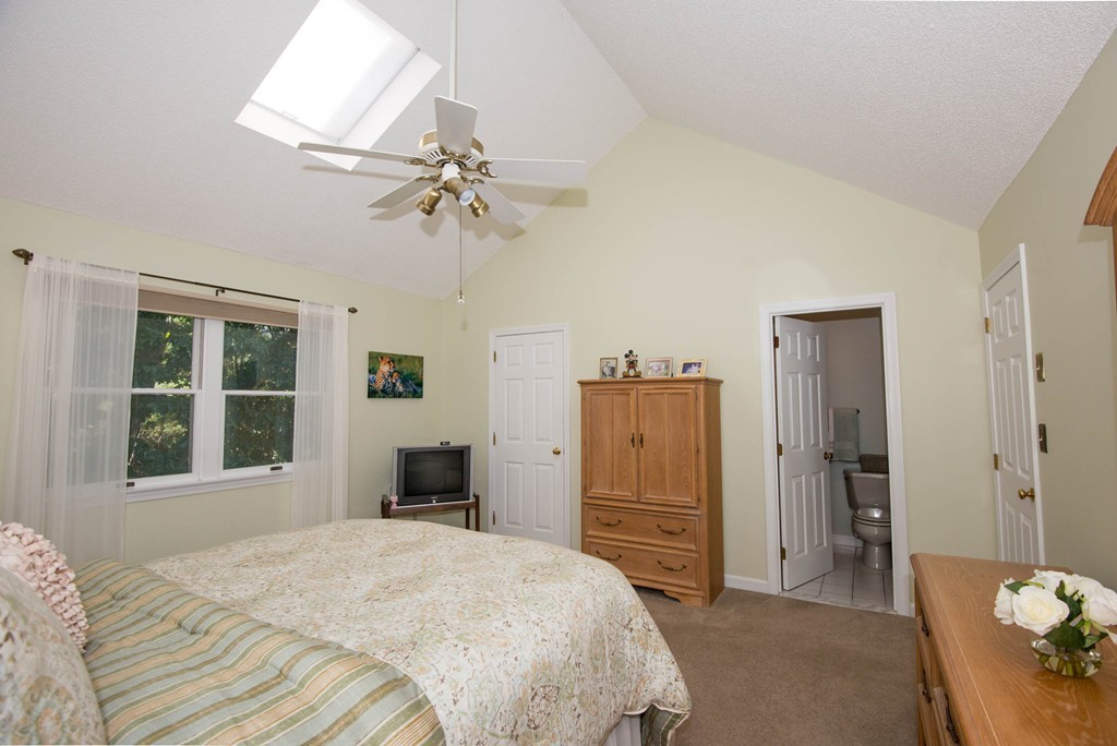 305 Salem Street, Unit 411 Woburn, MA 01801 - Photo 17 of 23