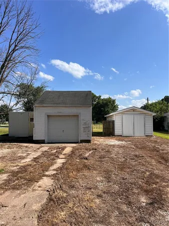 $50,000 | 196 East Elm Street, Winfield, MO 63389