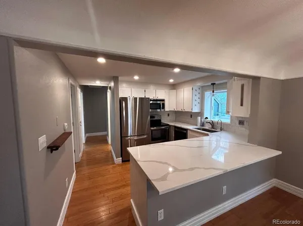 $2,395 | 2820 South Acoma Street, Englewood, CO 80110