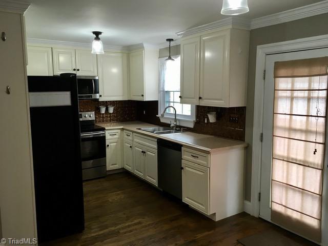 2602 Arnold Road Lexington, NC 27295 - Photo 7 of 30 Gallery Image 7