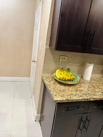 $3,600 | 833 Briggs Street, West Palm Beach, FL 33405