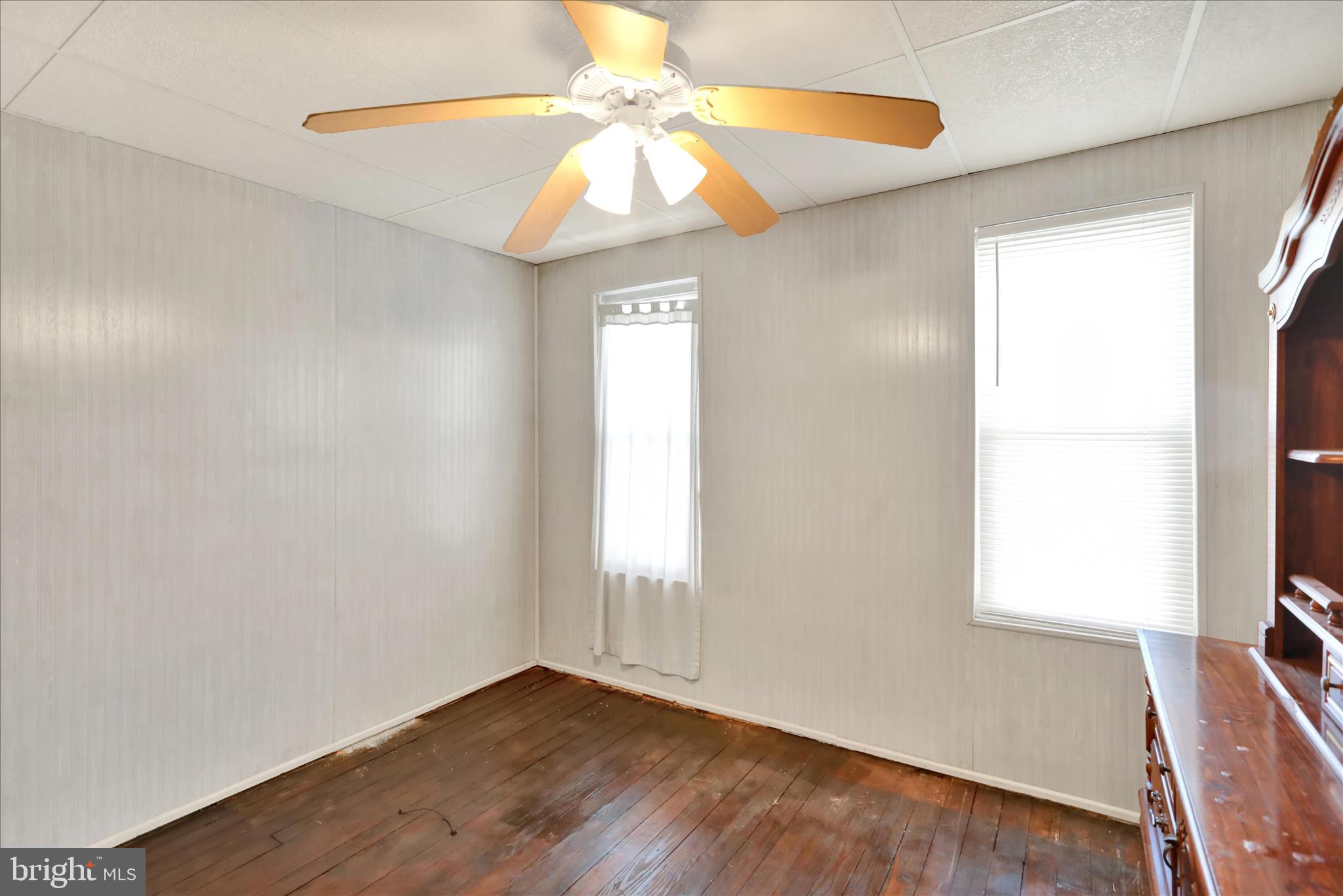 441 East Linden Street Reading, PA 19604 - Photo 10 of 16 Bedroom 1 on 2nd floor