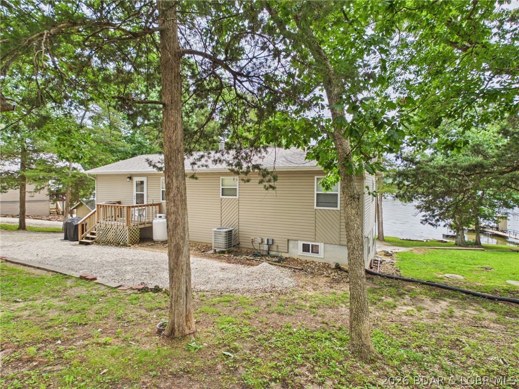 4582 Lower Prairie Hollow Road Roach, MO 65787 - Photo 5 of 51