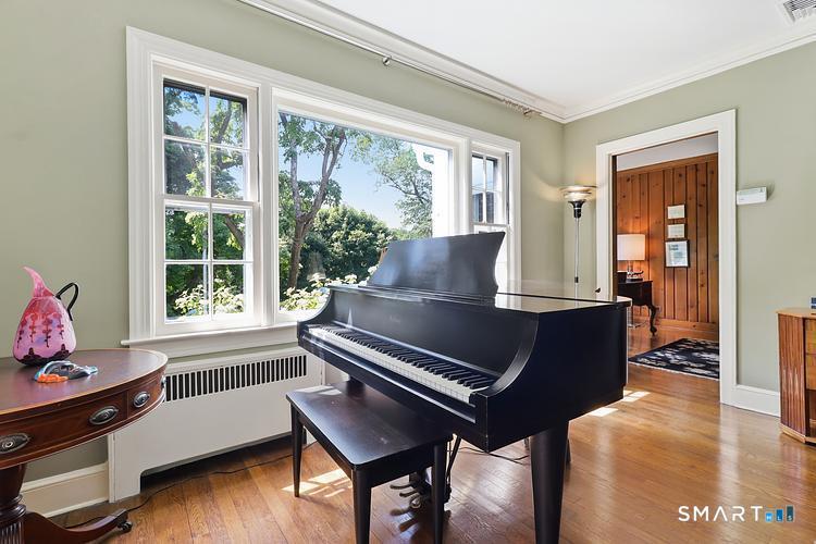 39 Stanwich Road Greenwich, CT 06830 - Photo 12 of 28