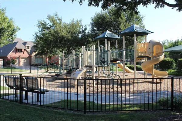 $2,595 | 8619 Naomi Street, Plano, TX 75024